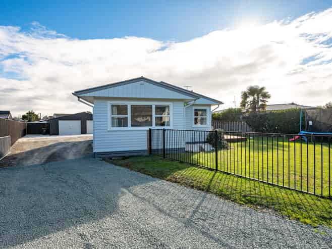 53 Croucher Street, Richmond