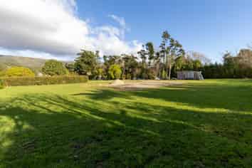 11 Sunderland Street, Waimangaroa