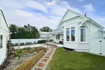 601 Williams Street, Mahora
