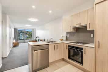 109/17 Link Crescent, Stanmore Bay