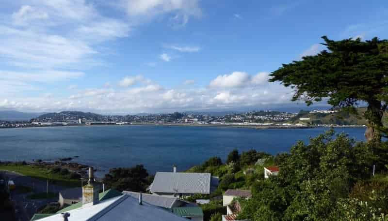 9 Hungerford Road (upper house), Lyall Bay