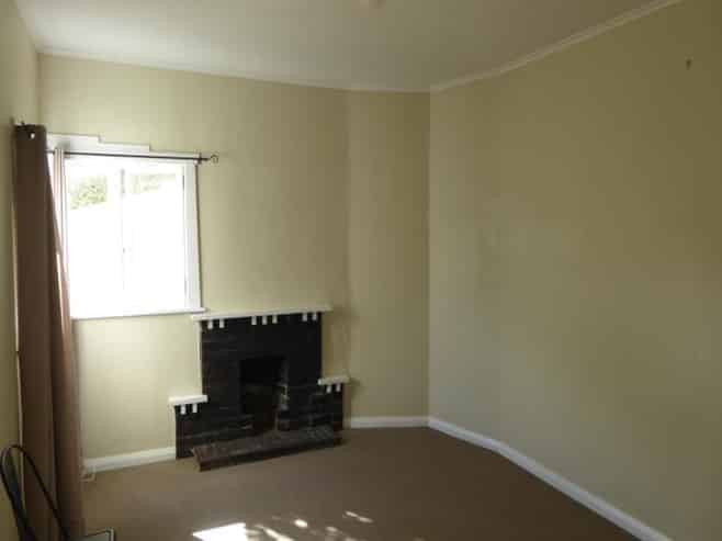 10B Cavendish Square, Strathmore Park