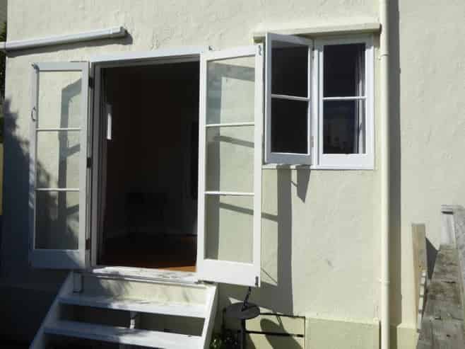 10B Cavendish Square, Strathmore Park