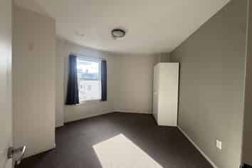 4.1/8 Lipman Street, Mount Victoria