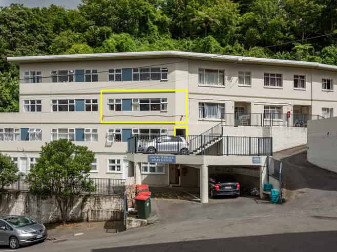 10/51 Adams Terrace, Aro Valley