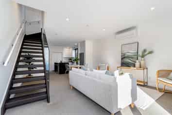 7/20 Trent Street, Island Bay