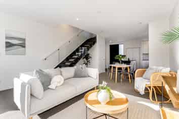 7/20 Trent Street, Island Bay
