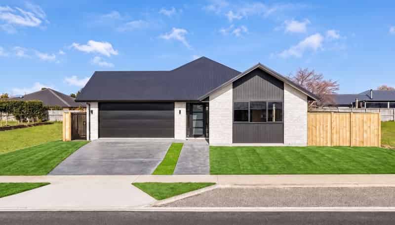 20 Boyce Crescent, Cambridge