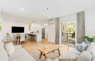 1E/18 Joseph Banks Terrace, Remuera