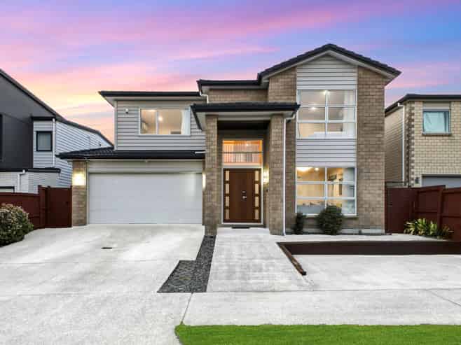 19 Kira Road, Flat Bush