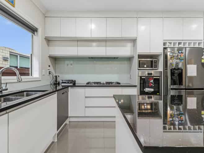 19 Kira Road, Flat Bush
