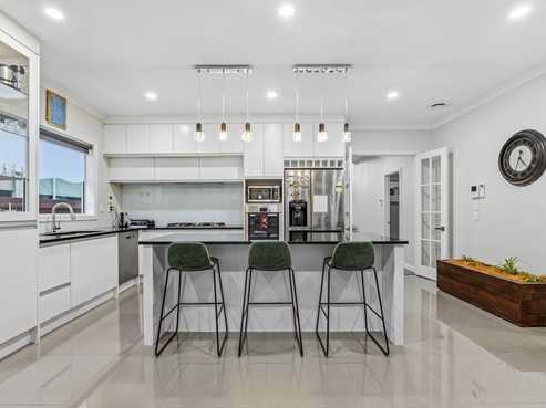19 Kira Road, Flat Bush