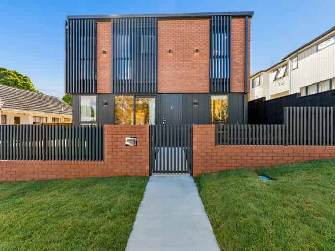 21A Tonkin Drive, Sunnynook