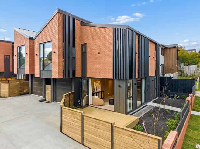 21A Tonkin Drive, Sunnynook