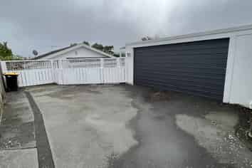 108 Messines Road, Karori