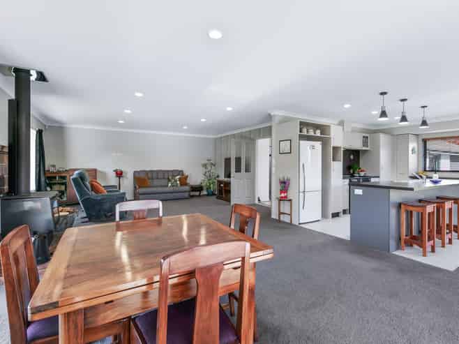 47 Pohutukawa Drive, Levin