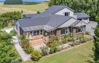 283 Oturoa Road, Poroutawhao