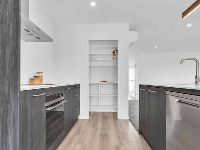 1537 Springs Road, Lincoln