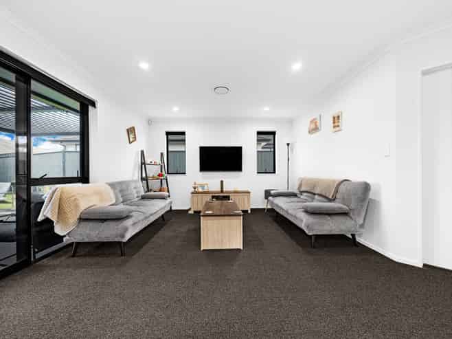 131 HITCHEN ROAD, Pokeno