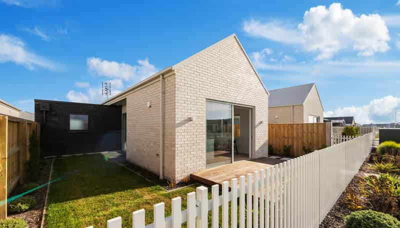 7 Shrubbery Lane, Rolleston