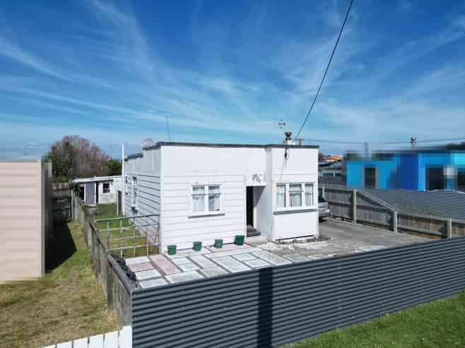11 Thomas Place, Foxton Beach