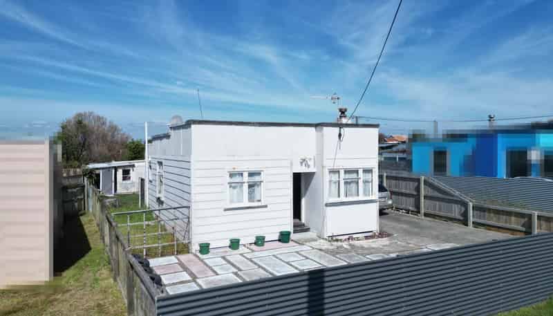 11 Thomas Place, Foxton Beach