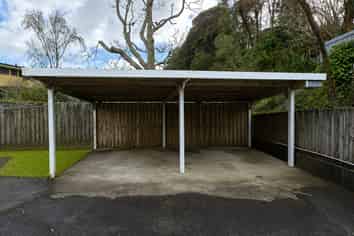 10 Shaldon Crescent , Blagdon