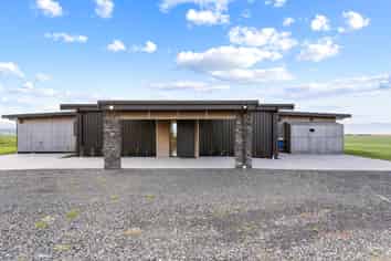 1124B Miranda Road, Kaiaua
