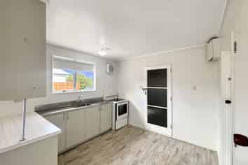1/3 Beedie Street, Dannevirke