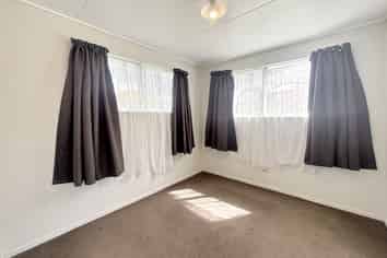 1/3 Beedie Street, Dannevirke