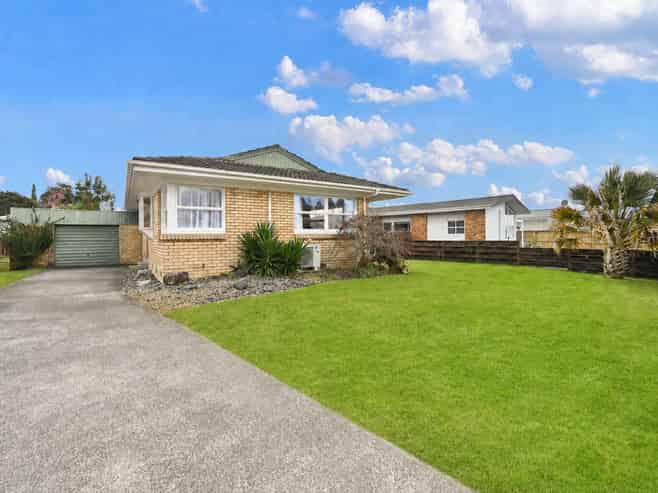 10 Fiona Place, Dinsdale