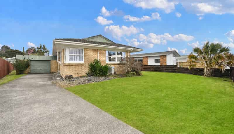 10 Fiona Place, Dinsdale