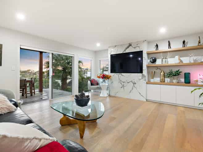 4/92 Churchill Road, Murrays Bay