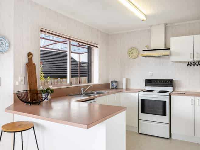 12 Kerlin Crescent, West Harbour