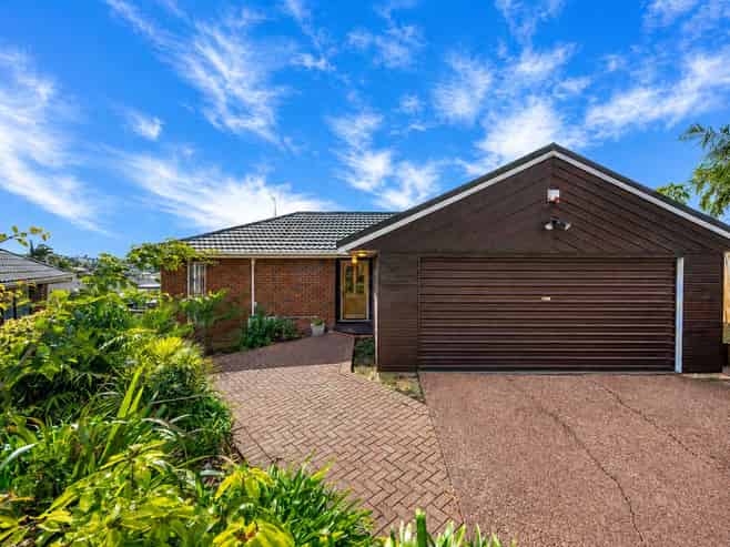 12 Kerlin Crescent, West Harbour