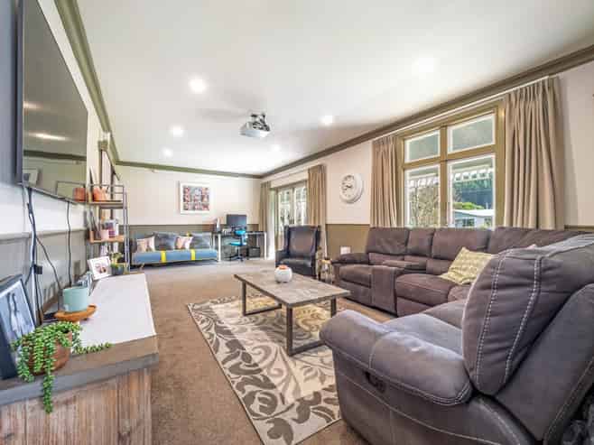 81265 State Highway 2, Pahiatua