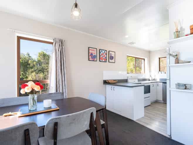 13 Newman Avenue, Brightwater