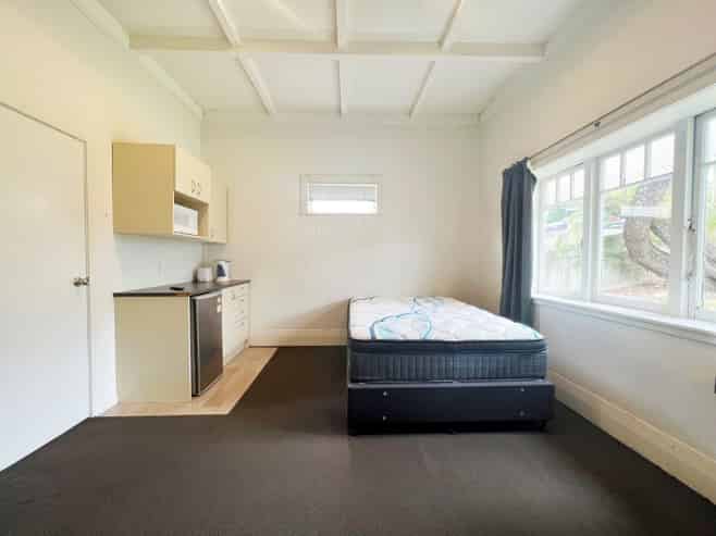 87B Lake Road, Frankton