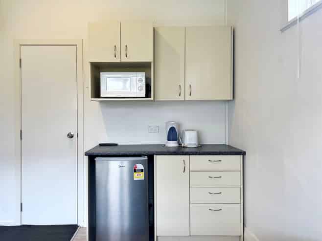 87B Lake Road, Frankton