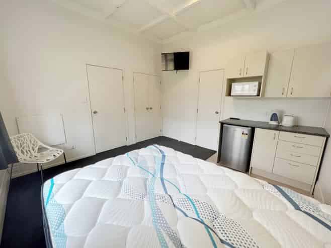 87B Lake Road, Frankton