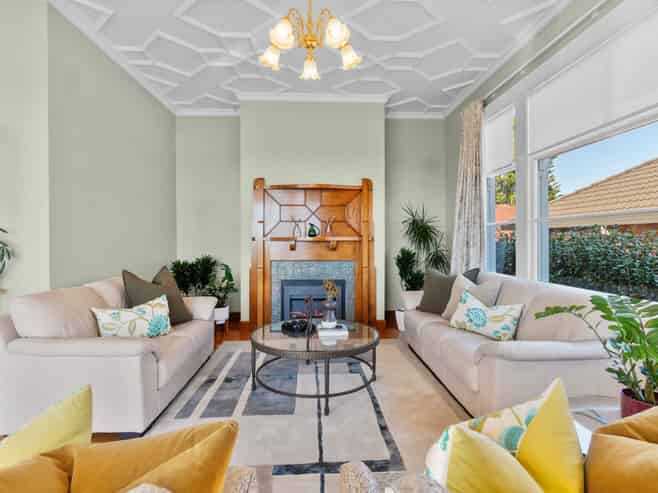 24 Ferryhill Road, Epsom