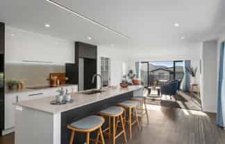 2B Kaiaho Close, Aotea