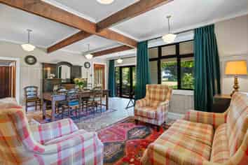 7 Endowment Road, Riverton