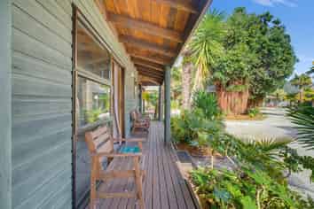 19/223 Main Road, Tairua