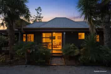 19/223 Main Road, Tairua