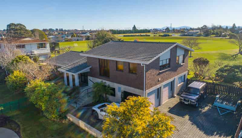 27 Roxburgh Street, Glenwood