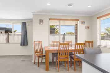 16 Forbes Street, WESTPORT