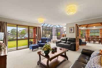 33 Cherrywood Place, Redwood