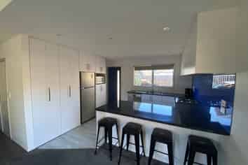 23B Wakelin Place, Redwood
