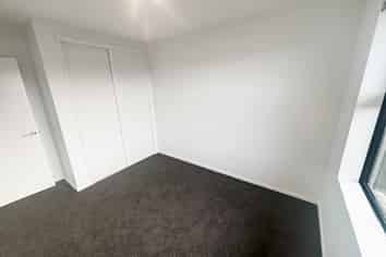 11 Campbell Drive, Lincoln